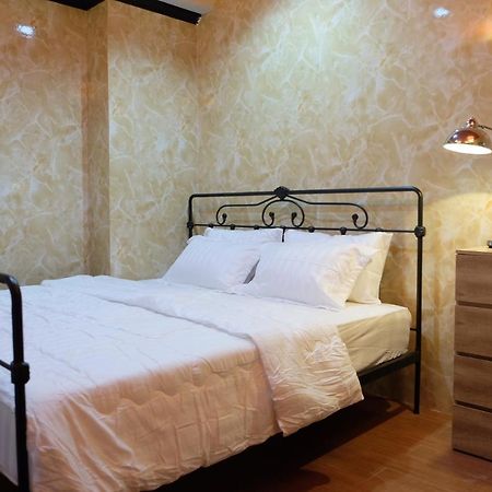 Florentino Hostel رايونغ المظهر الخارجي الصورة