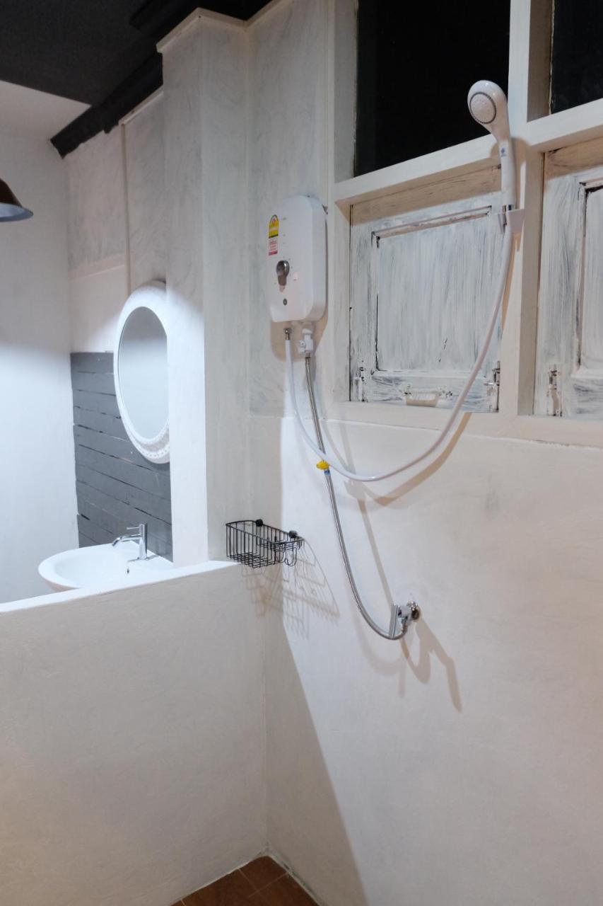 Florentino Hostel رايونغ المظهر الخارجي الصورة