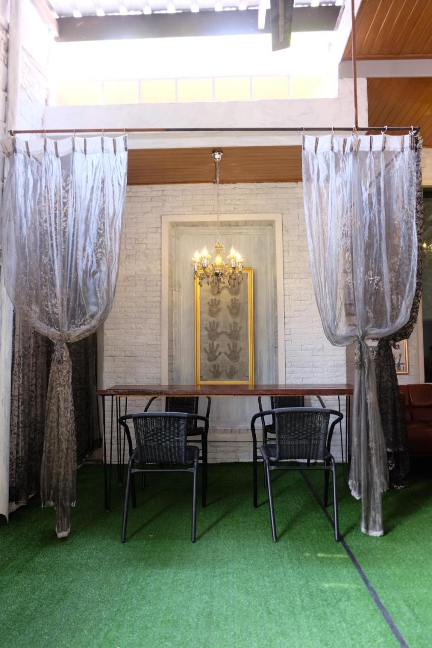 Florentino Hostel رايونغ المظهر الخارجي الصورة